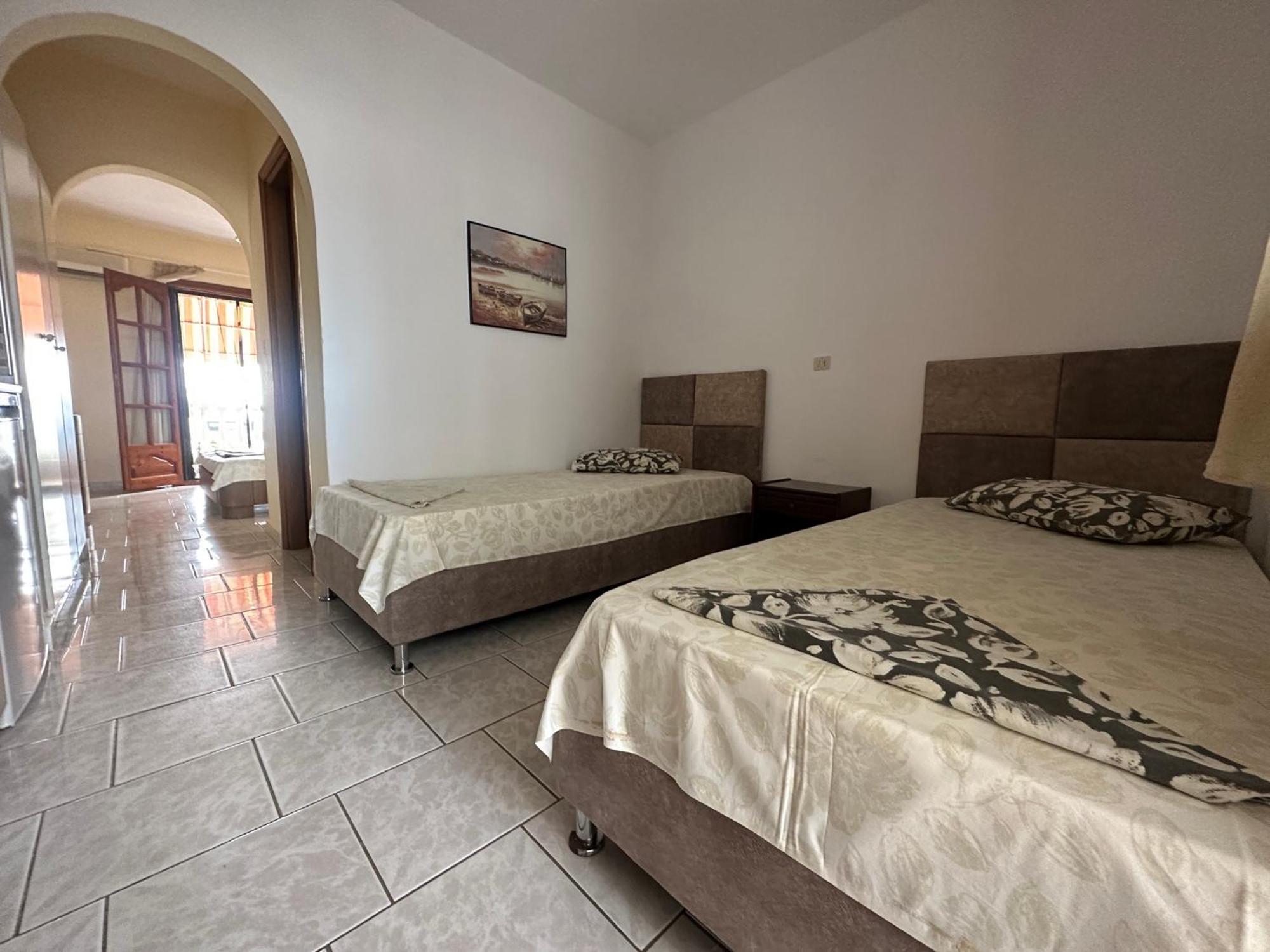 The Flower Apartments Toroni Exterior foto