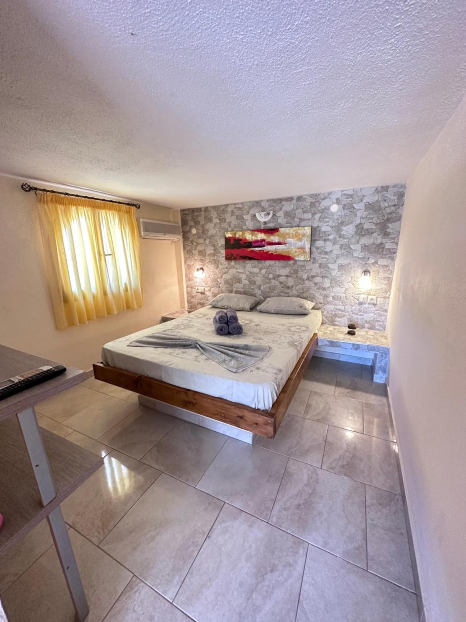 The Flower Apartments Toroni Exterior foto