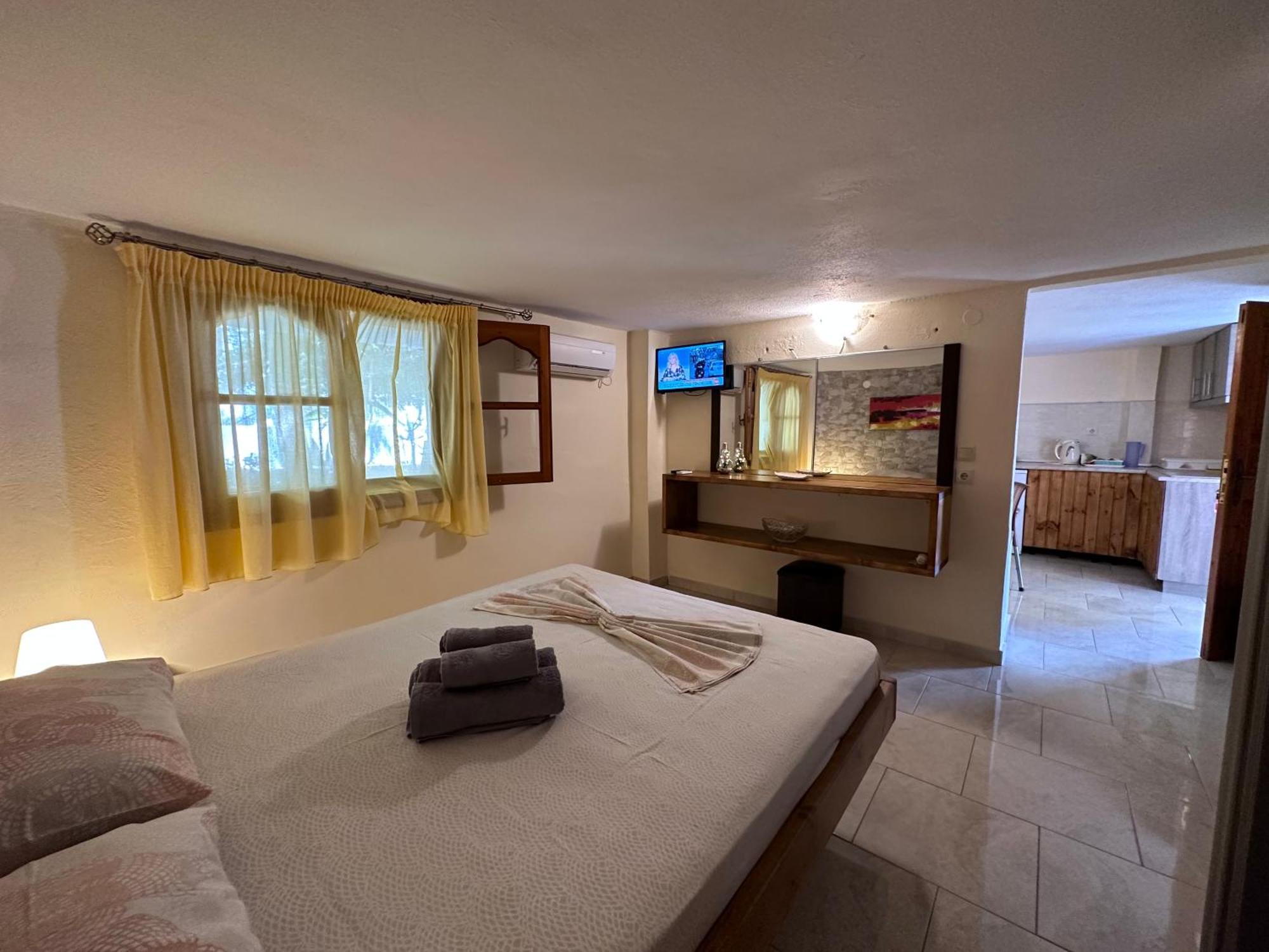 The Flower Apartments Toroni Exterior foto